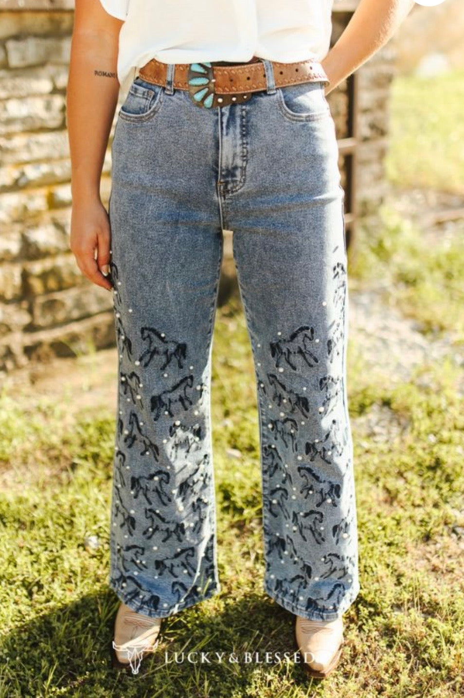Wild Horses Embroidered JEANS